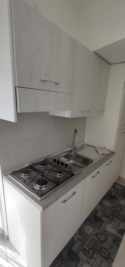 מונטסקליוזו Casa Vacanze Dimora Monfalcone מראה חיצוני תמונה