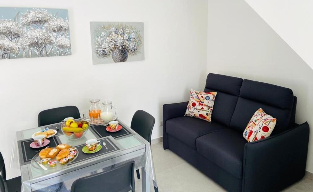 מונטסקליוזו Casa Vacanze Dimora Monfalcone מראה חיצוני תמונה